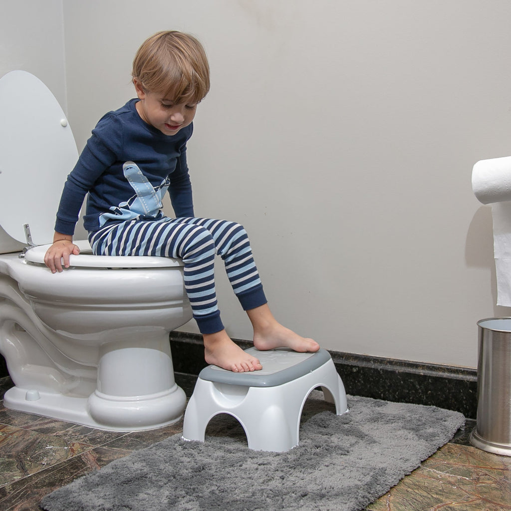 Toddler Step Stool #024I5