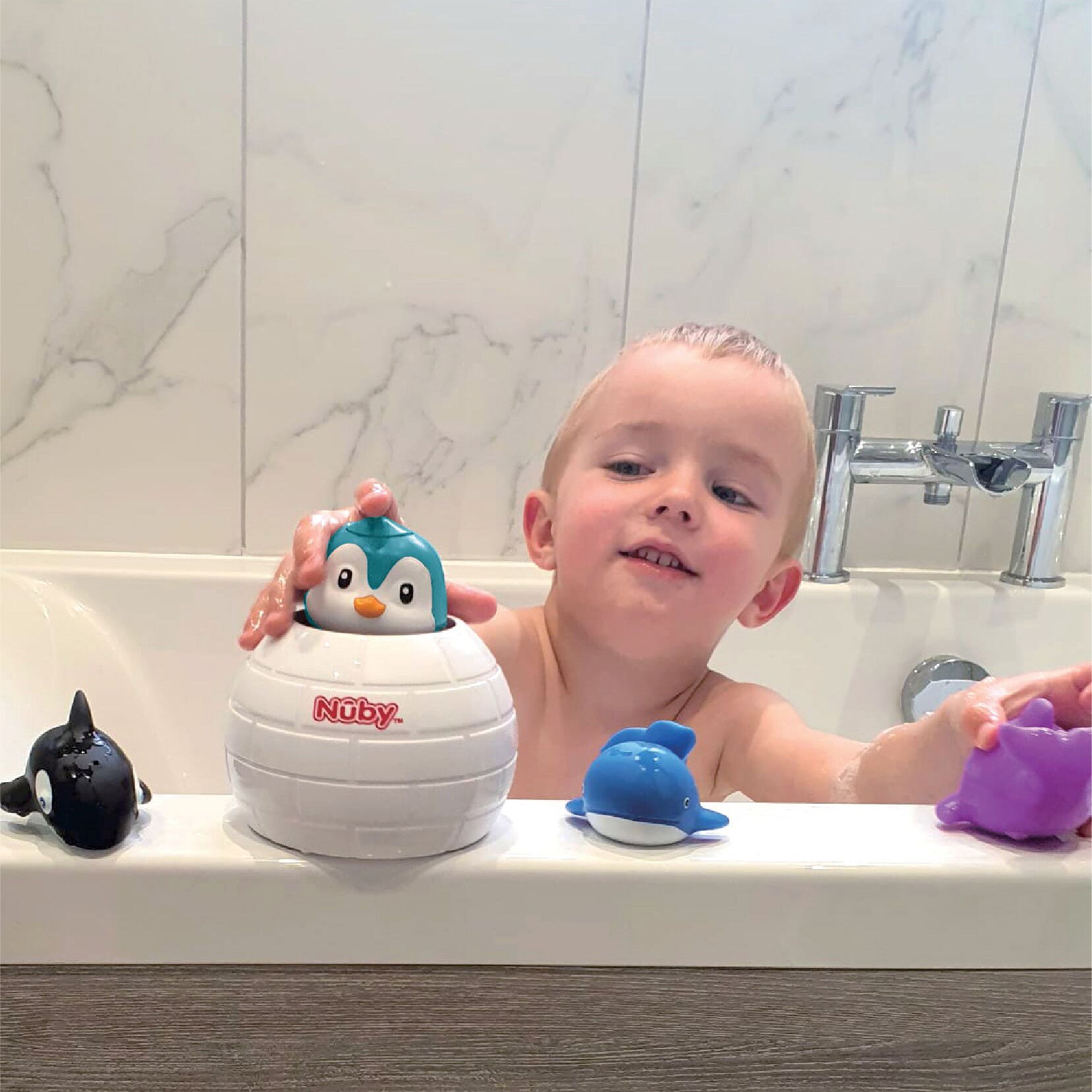 Penguin Pop-Up Bath Toy #124I5